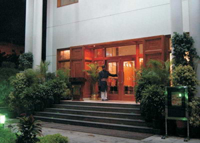 Hotel J P Cordial Bangalore Exterior foto