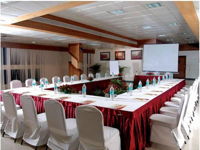 Hotel J P Cordial Bangalore Facilidades foto