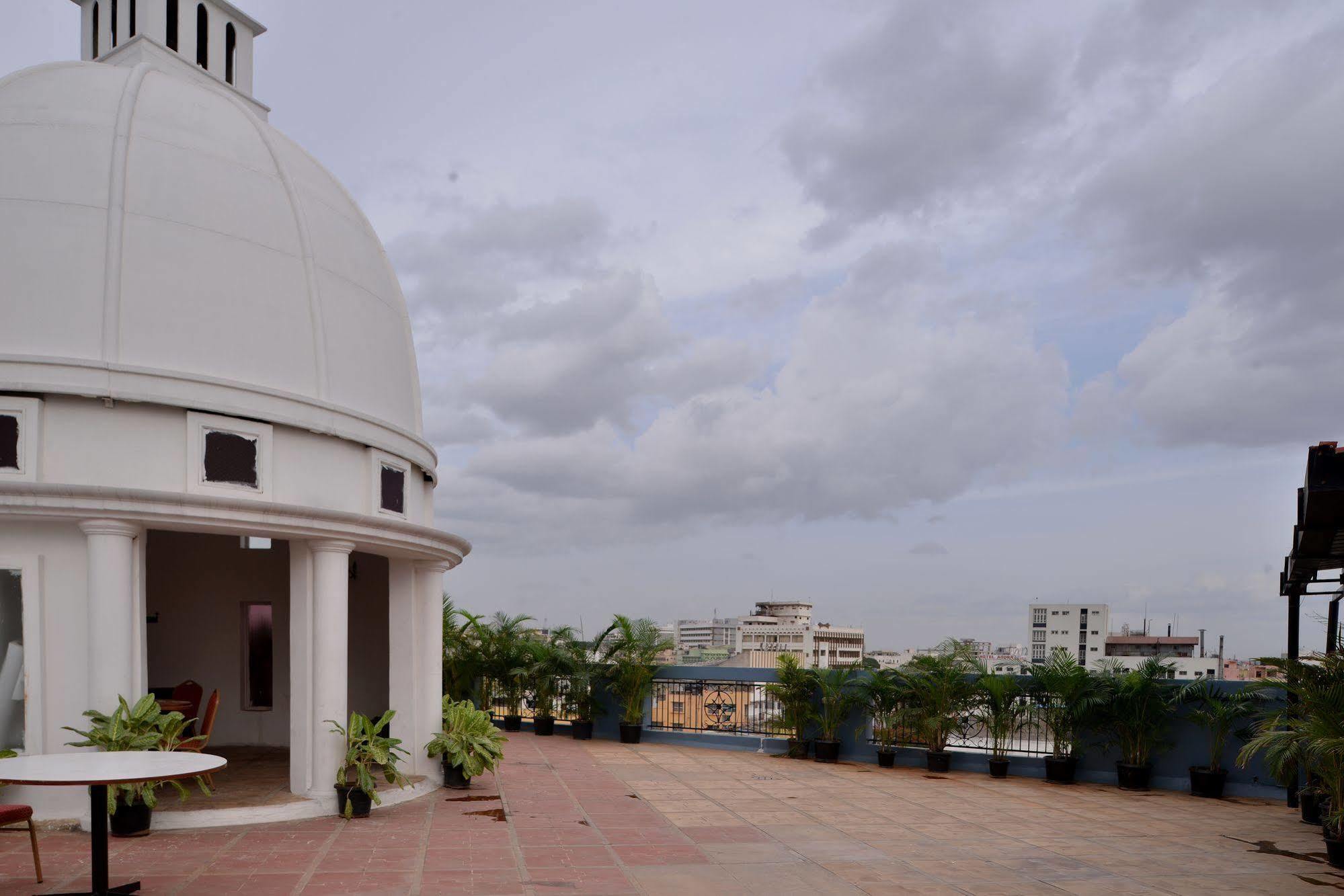 Hotel J P Cordial Bangalore Exterior foto